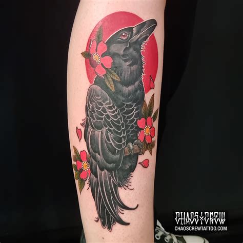 Neotraditional raven in front of the blood moon – Tattoo Studio München | CHAOS CREW ...