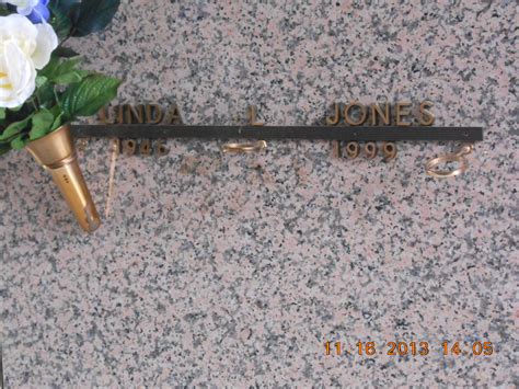 Linda L Jones (1946-1999) - Find a Grave Memorial