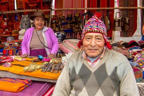 2024 Visitor Guide to Pisac Market, Peru