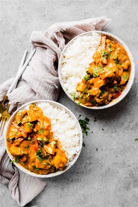 30-Minute One Pan Vegan Thai Curry - The Movement Menu