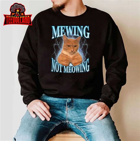 Funny Cat Meme Mewing LooksMax Meowing cat Trend T-Shirt