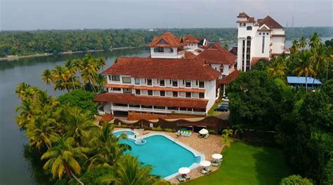 Ashtamudi Lake Resorts – Raviz Hotels & Resorts