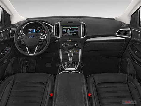 2017 Ford Edge: 66 Interior Photos | U.S. News