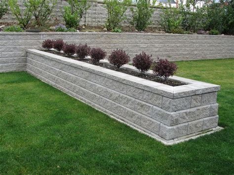 Image result for allan block planter | Landscaping blocks, Landscaping retaining walls, Cinder ...