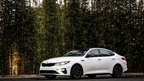 2019 Kia Optima SX Turbo is aging gracefully - CNET