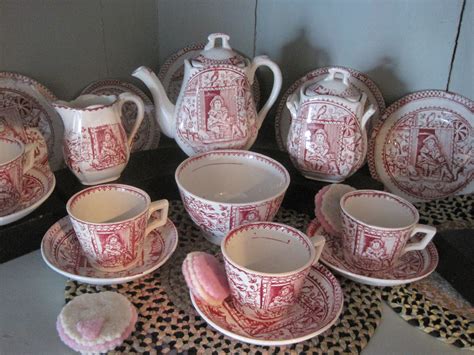 Antique 1800's Childs Pink Staffordshire Tea Set | Toy tea set, Kids ...