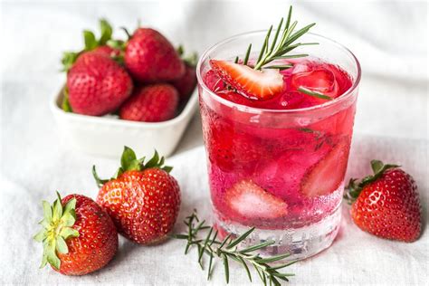 10 of the Best Fruit Infuser Water Bottles for Infusion Pro™: Stay Hydrated and Healthy - Brandy ...