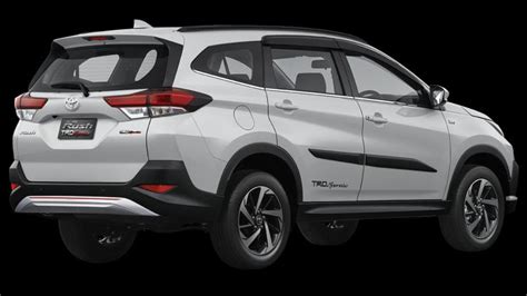 The all-new, 3rd gen Toyota Rush compact SUV is a mini-Fortuner