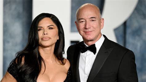 Jeff Bezos engaged to Lauren Sanchez after three years together ...