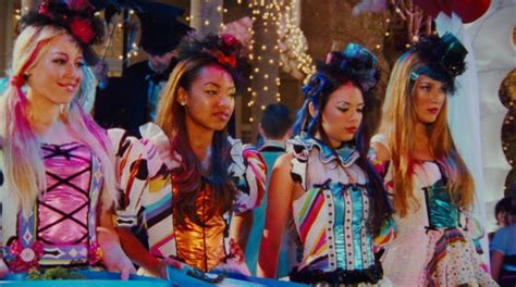 angels captured | Bratz movie, Cute halloween costumes, Cute costumes