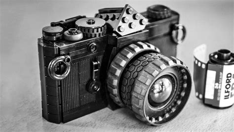 This Lego film camera set brings a classic back to life | Digital Camera World