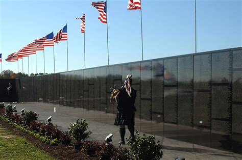 Vietnam Veterans Memorial Wall - a wall that the U.S.