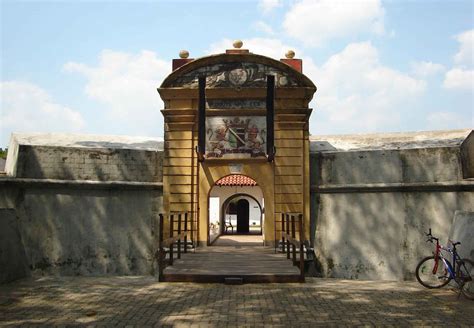 Star Fort in Matara - A Historical Place to Visit | Mahaweli.lk