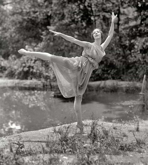 Beautiful Black and White Photos of Ballet Dancers From the 1920s ~ vintage everyday