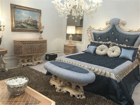 Baroque, Rococo Style Make for a Luxury Bedroom