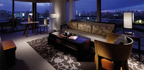 Palace Hotel Tokyo, A Hotel Fit for Royalty