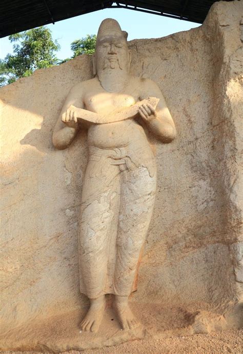 Statue Of King Parakramabahu At Polonnaruwa In Sri Lanka Stock Image - Image of century, king ...