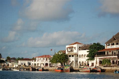 Paradise lost? Boda-bodas threaten Lamu archipelago | Taalamu News