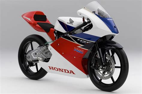 Honda NSF250R Coming to America - Asphalt & Rubber