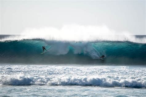 Banzai Pipeline / THE Guide to the World’s Most Famous Wave