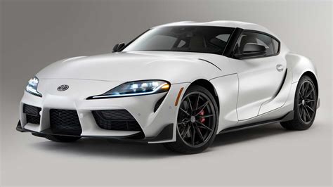 2023 Toyota Supra Buyer's Guide: Reviews, Specs, Comparisons