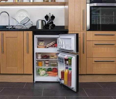 5 Best Undercounter Drinks Fridges for Your Kitchen