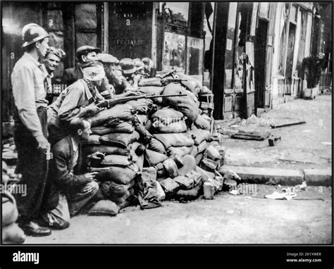 French resistance Paris WW2 Parisian Men fighting the occupying Nazi Germans street to street ...