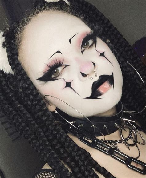 alt clown 🖤 | Clown makeup, Goth makeup, Punk makeup