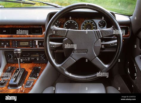 1992 Jaguar XJS Sport Interior Stock Photo - Alamy