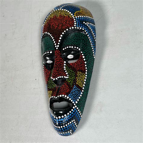 DECORATIVE PAINTED MASK