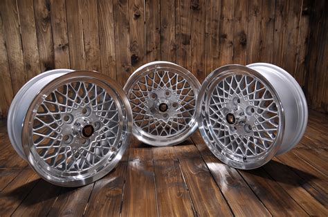 Jaguar Lattice Wheels, Original Alloys from UK 15 inch XJ XJ12 XJS XJ6 ...