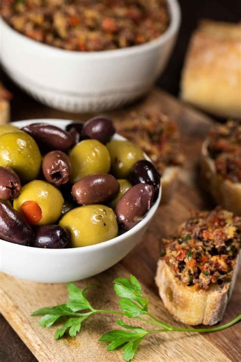 Easy Olive Tapenade + 20 ways to use it - Veggie Chick