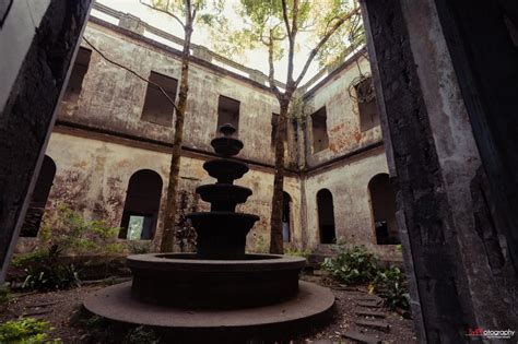 Inside the Diplomat Hotel, Baguio : Philippines