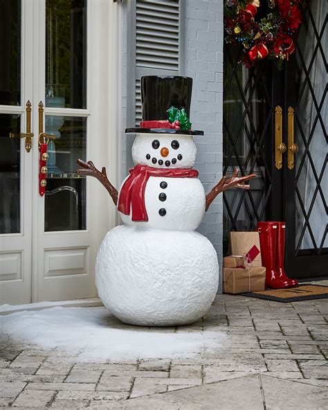 Outdoor Snowman Decoration