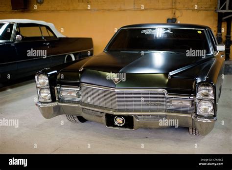 Black Cadillac Stock Photos & Black Cadillac Stock Images - Alamy