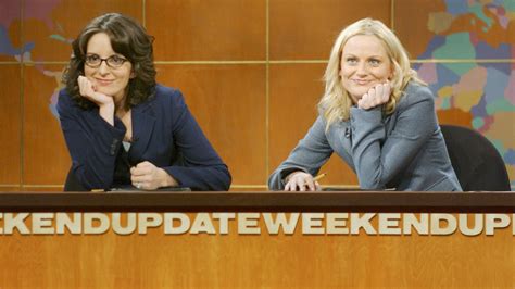 Tina Fey and Amy Poehler to Host Saturday Night Live as Duo