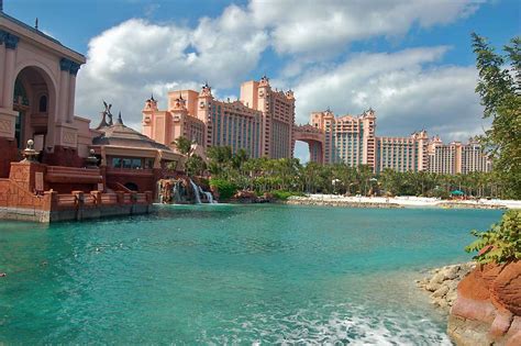 Atlantis Aquarium Nassau