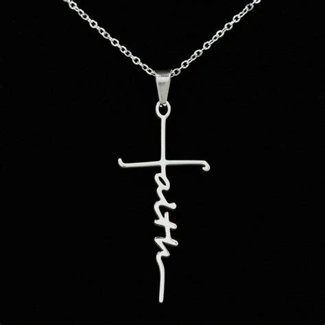 FAITH CROSS CHRISTIAN NECKLACE - RunSpree.com