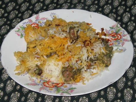 Mughlai Chicken Biryani - HubPages