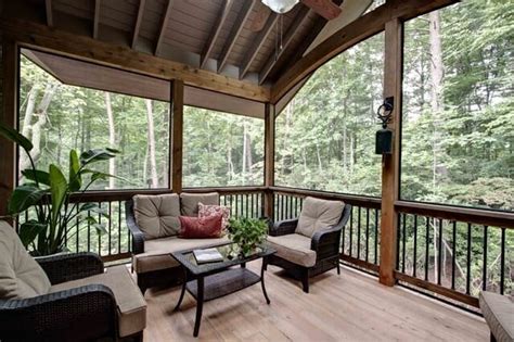 Options for Adding a Sunroom – NCS Construction