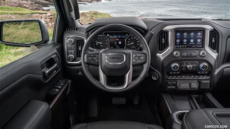 GMC Sierra Denali | 2019MY | Interior