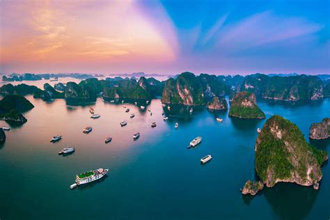 Ha Long Bay – One Of The New 7 Wonders Of Nature - Travel To Vietnam & Southest Asia