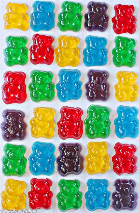 Here's How to Make Your Own Gummy Bears at Home | Recipe | Bear recipes ...