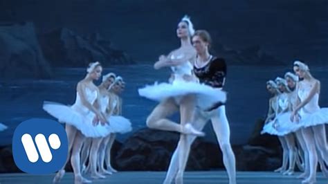 Tchaikovsky: Swan Lake - The Kirov Ballet - YouTube