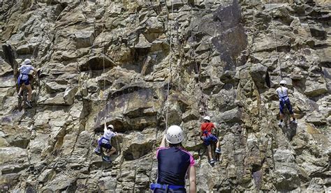 Outdoor Rock Climbing, 2 Hours - Kangaroo Point, Brisbane - Adrenaline