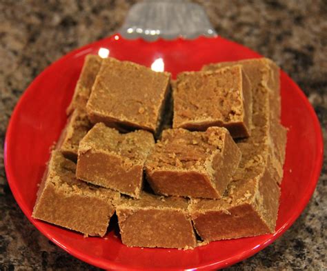 Brown Sugar Fudge - Homemaking Jewels