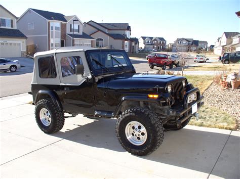 1990 Jeep Wrangler - Information and photos - MOMENTcar