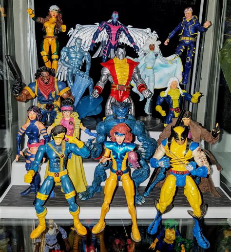 X-Men (Blue and Gold, 1990's) - Prodigeek's Action Figure Collection