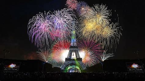 HD wallpaper: paris, eiffel tower, fireworks, night, night life, city ...