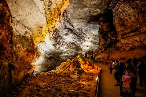 Mammoth Cave National Park in Kentucky - We Love to Explore